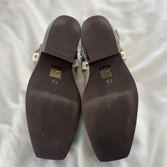 SOLD - Picture 7 of 11